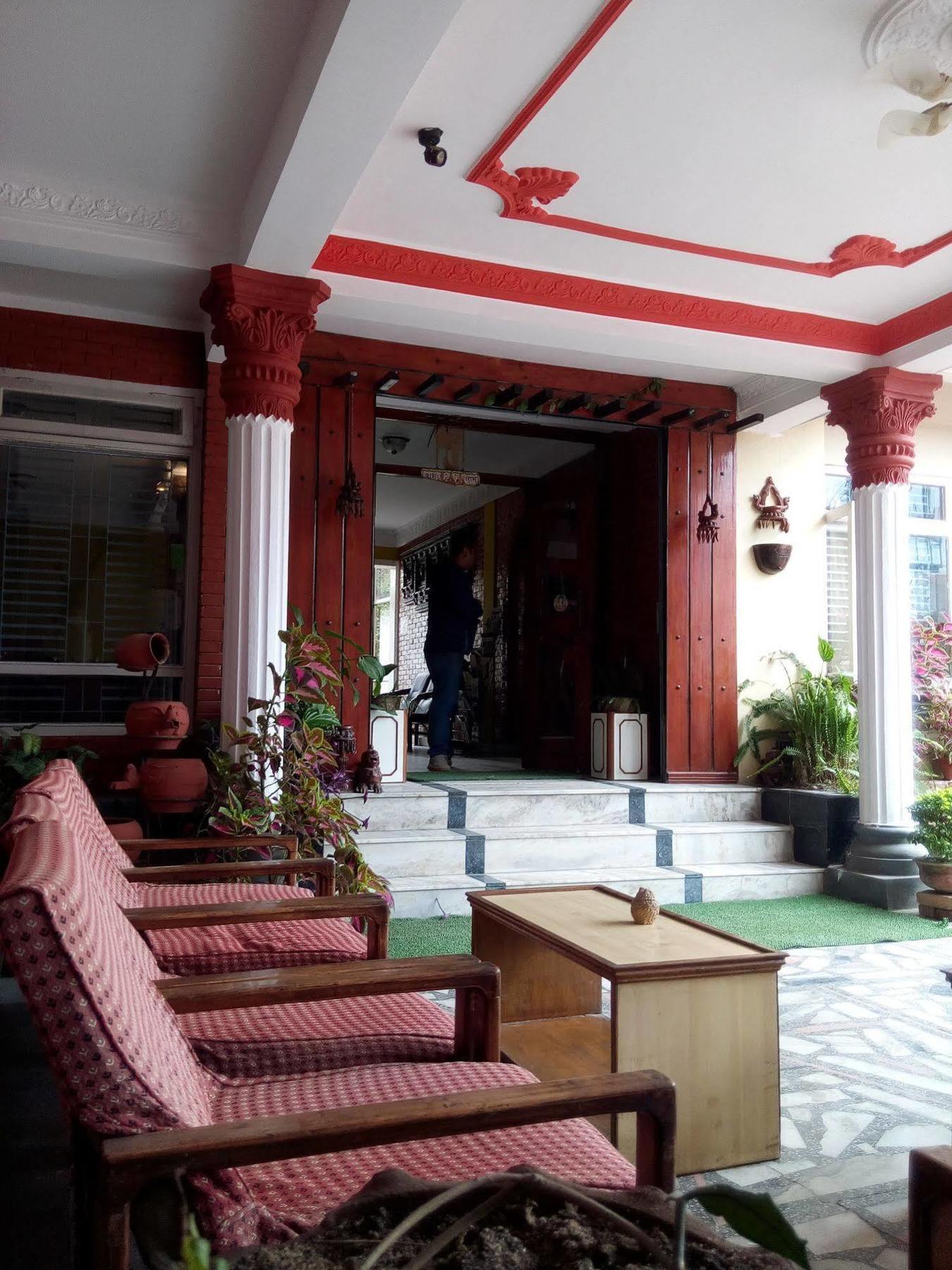 Amar Hotel Kathmandu Bagian luar foto